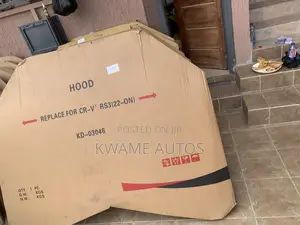CRV 23 24 Bonnet Available