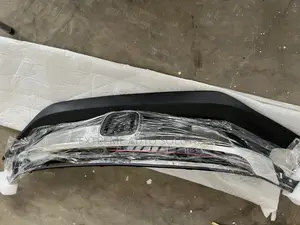 Honda Civic 2017 Bumper Top Grille