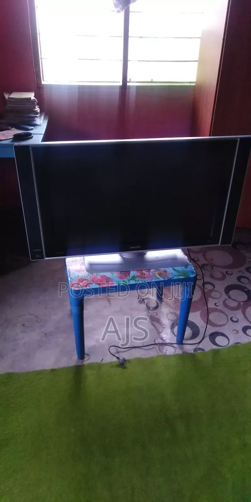 Nice Philips Flattv Analog 32inches For Sale