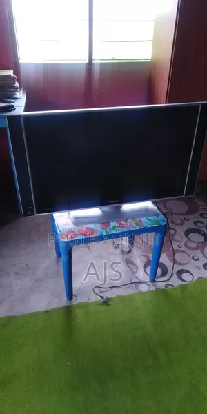 Nice Philips Flattv Analog 32inches For Sale