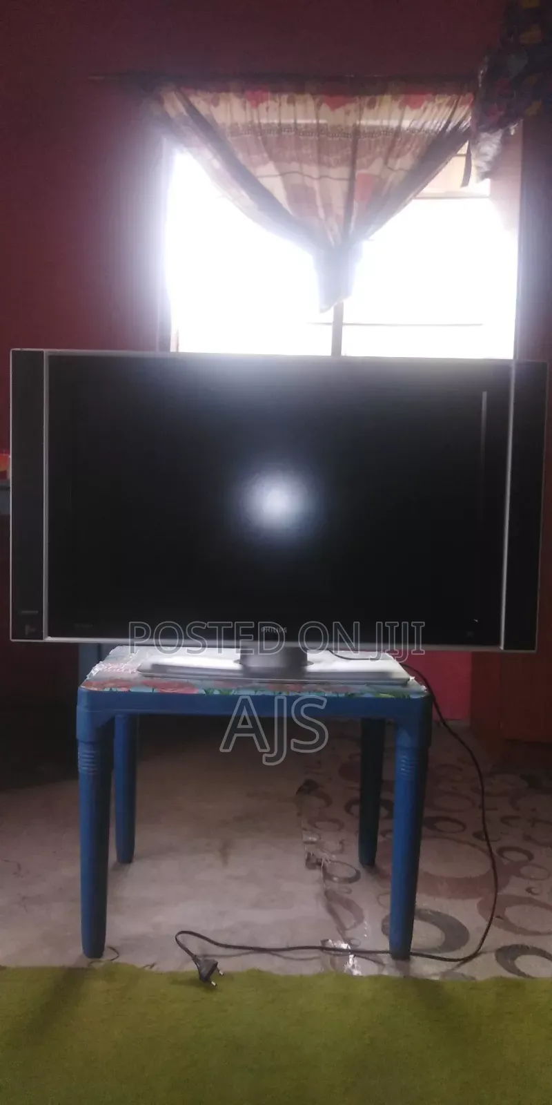 Nice Philips Flattv Analog 32inches For Sale