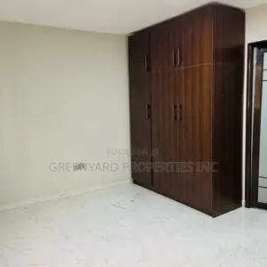 2bdrm Townhouse / Terrace in Upsa, East Legon for rent