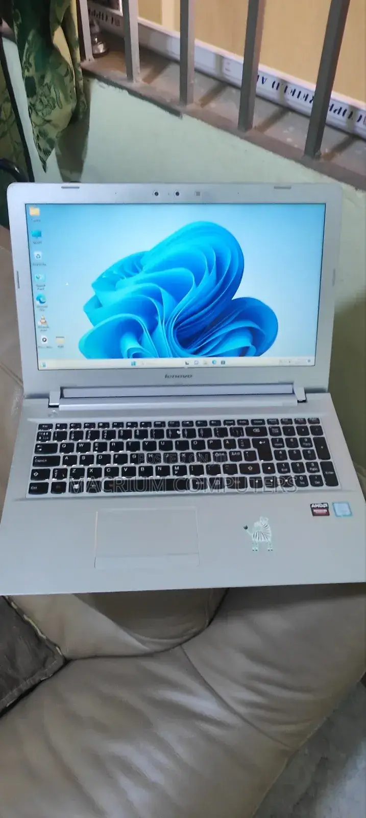 Laptop Lenovo IdeaPad 500S 8GB Intel Core i5 SSD 256GB