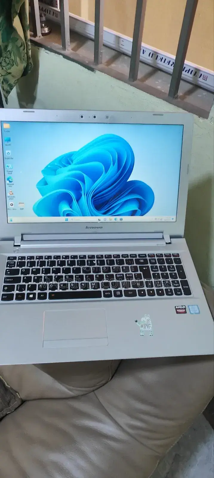 Laptop Lenovo IdeaPad 500S 8GB Intel Core i5 SSD 256GB