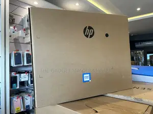 New Desktop Computer HP 200 G4 All-in-One 8GB Intel Core I5 SSD 1T