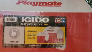 Igloo 16 and 4 Qt Playmate Lunch Box Cooler