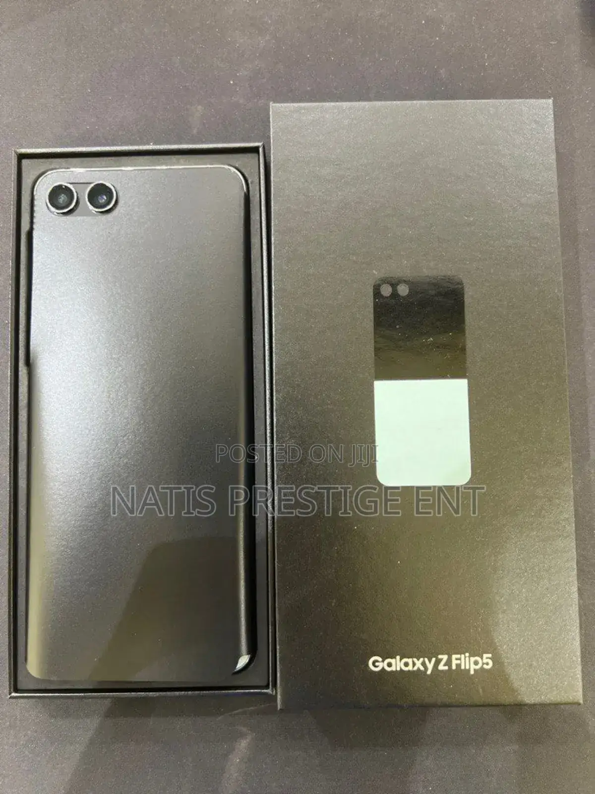New Samsung Galaxy Z Flip 5 256 GB Black
