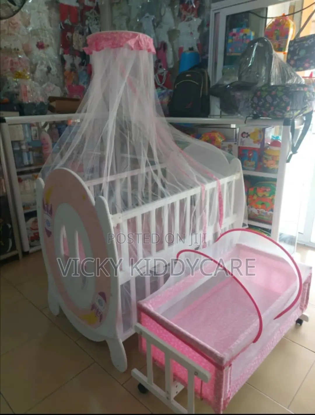2 in 1 Baby Wooden Cot