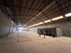 1200 SQM Warehouse to Let at North Industrial