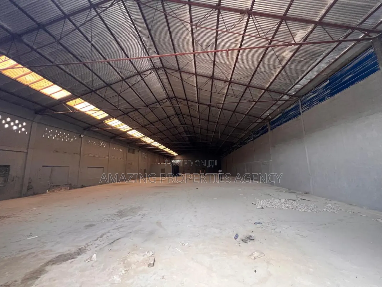 1200 SQM Warehouse to Let at North Industrial