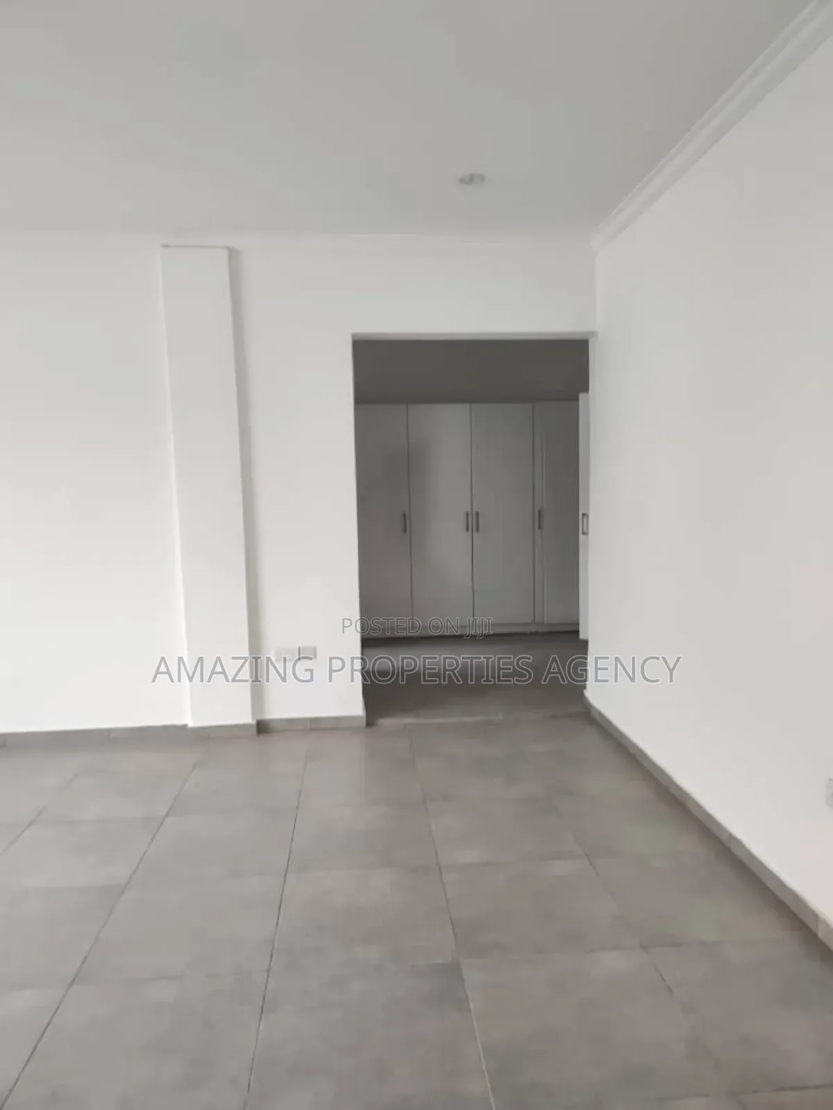 3bdrm House in North Industrial Area for rent