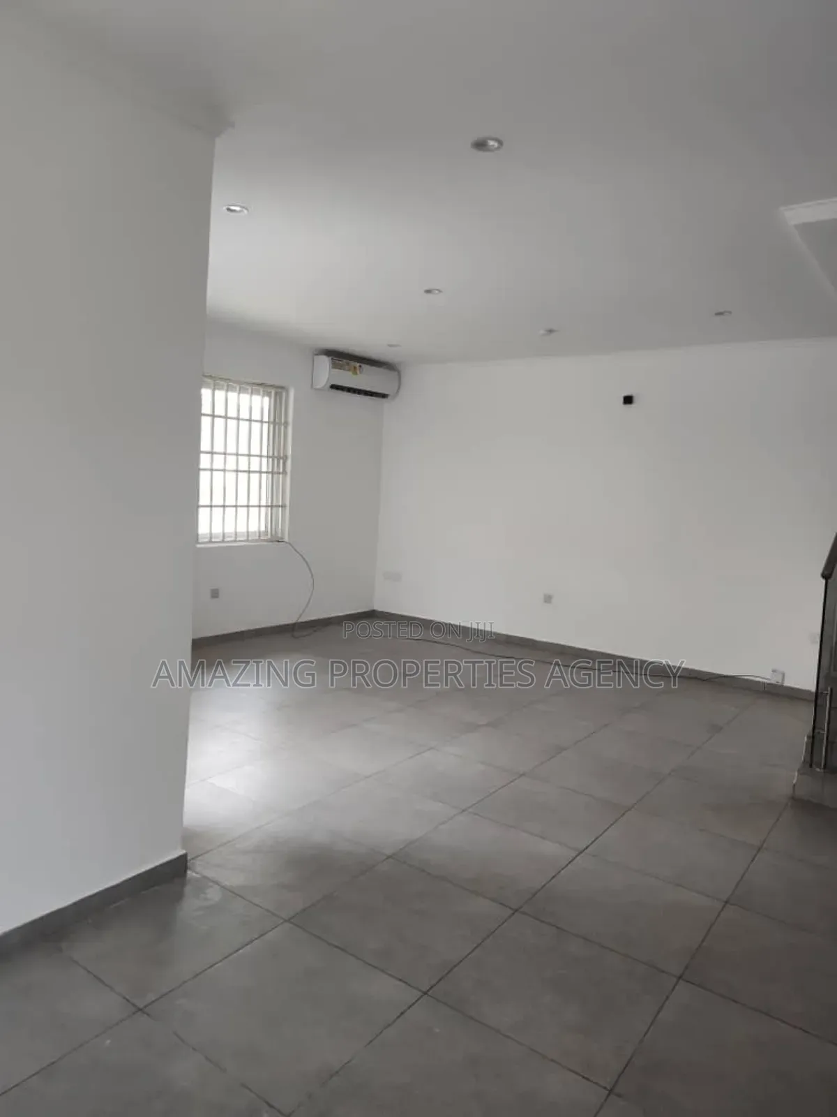 3bdrm House in North Industrial Area for rent