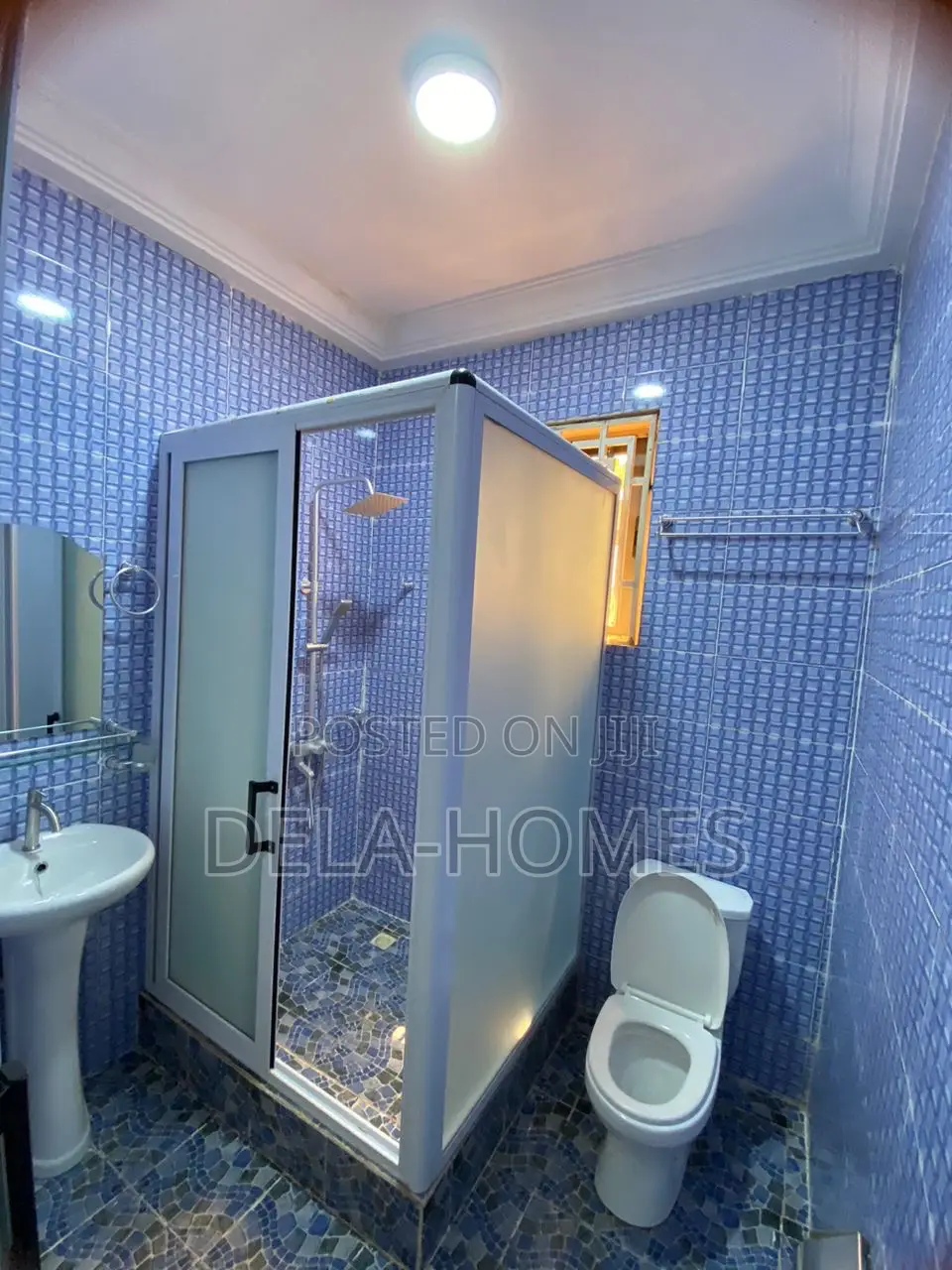 2bdrm Apartment in Lakeside Estate, Ashaley Botwe for rent