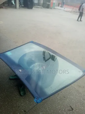 Toyota Avensis 2009 Front Windscreen
