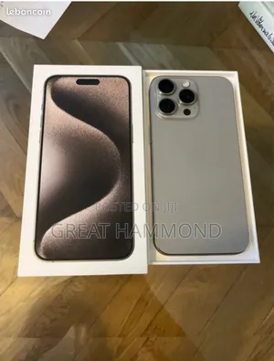 Photo - New Apple iPhone 16 Pro Max 256 GB