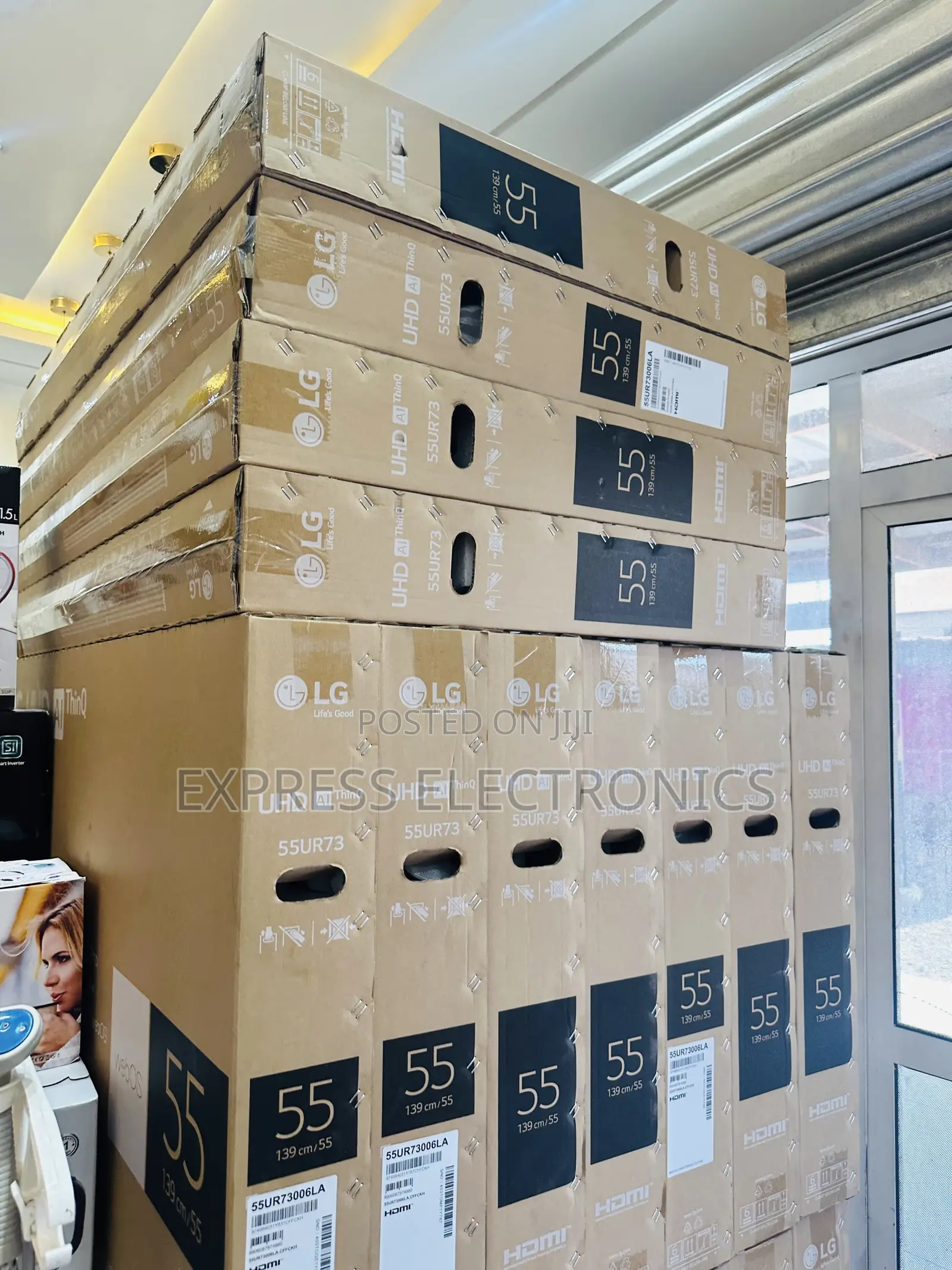 Vivid Pictures LG 55UR73006LA