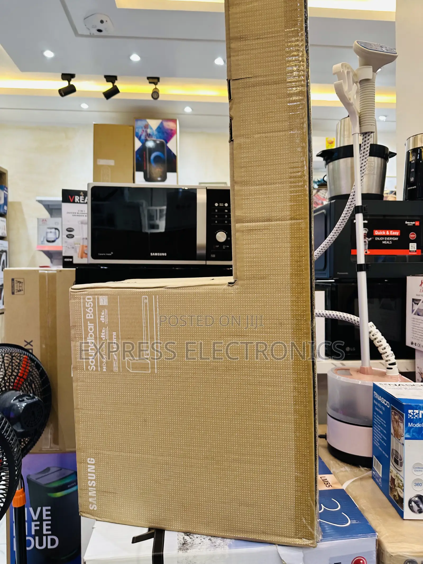 Extra Bass Samsung Sound Bar B650 Wireless Streaming