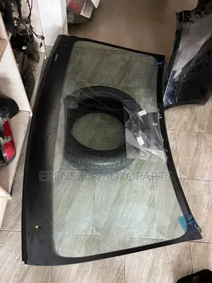 Mercedes Benz GLE Windscreen