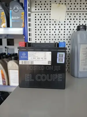 Mercedes Benz Auxiliary Battery