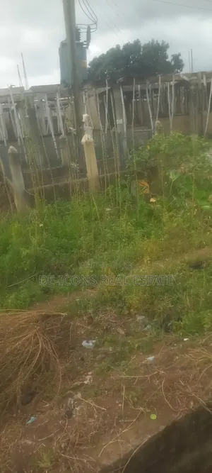 7 Shops Uncompleted 2bedrooms Self Contained on 2 Plots