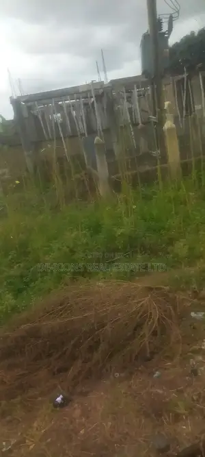 7 Shops Uncompleted 2bedrooms Self Contained on 2 Plots