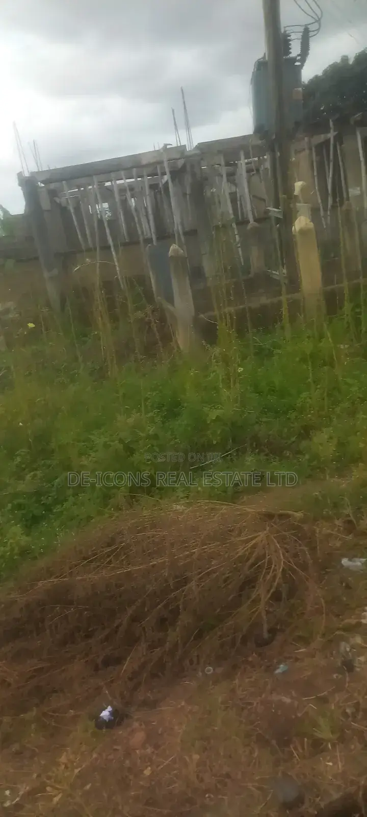7 Shops Uncompleted 2bedrooms Self Contained on 2 Plots