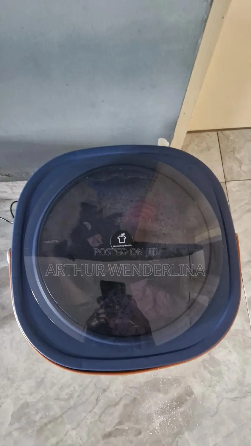 Foldable Mini Washing Machine