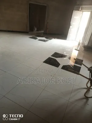 Expertly Tilling Decor