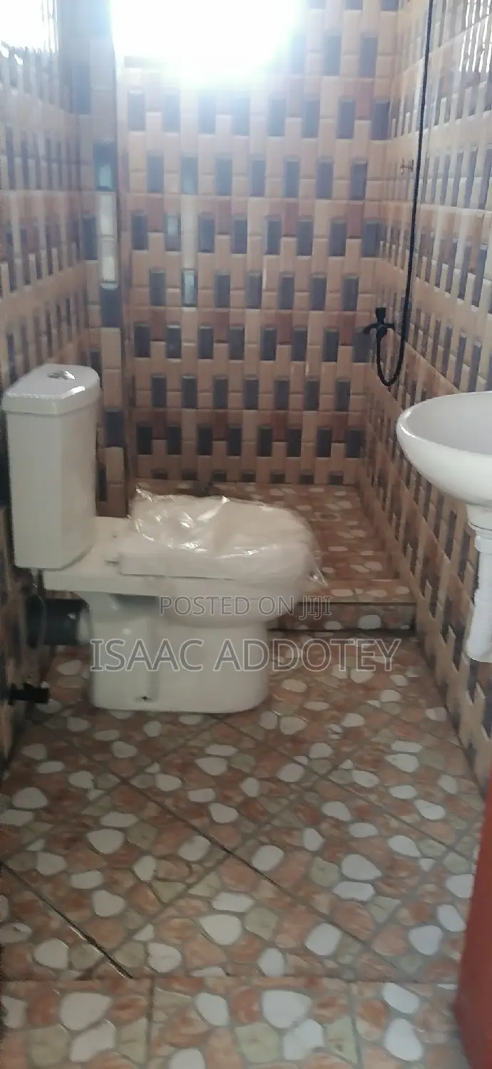 1bdrm Apartment in Nungua Secondary, Spintex for rent