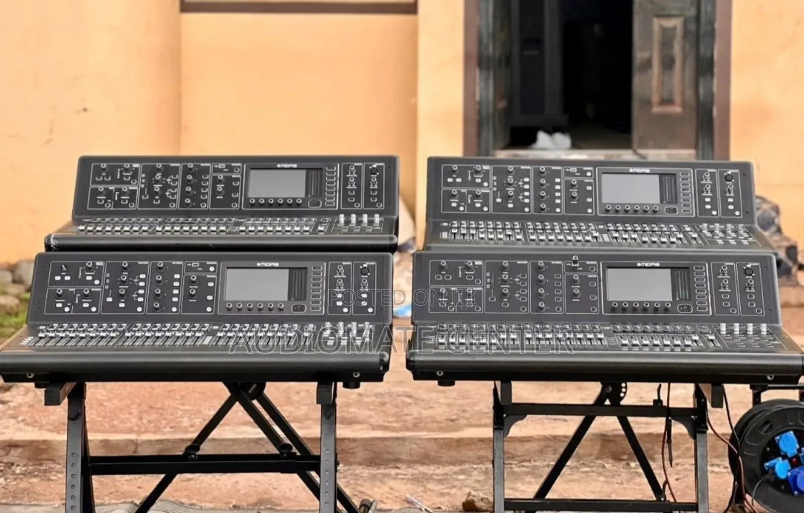 Midas M32 Live