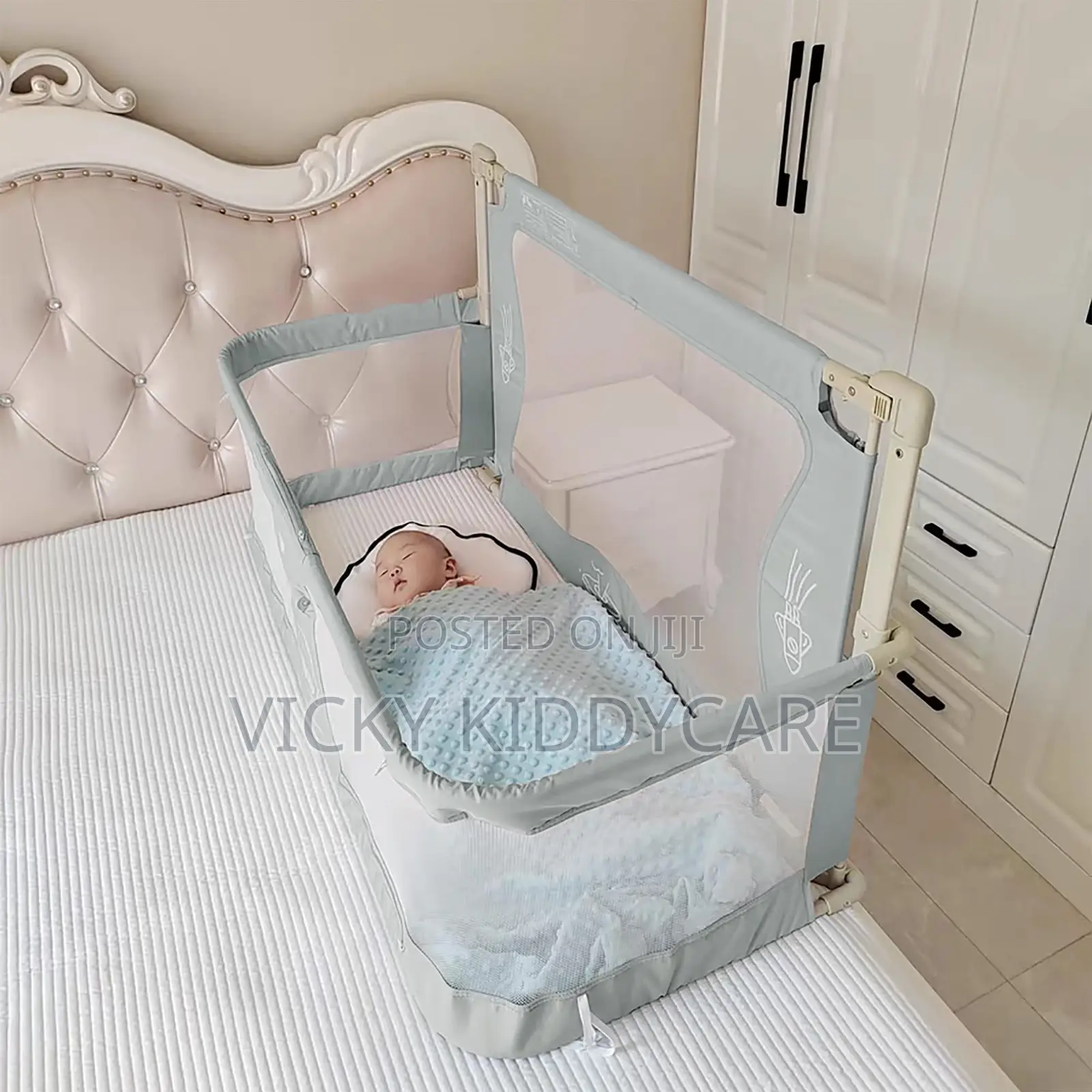 Baby Co Sleeper Cot in Bed