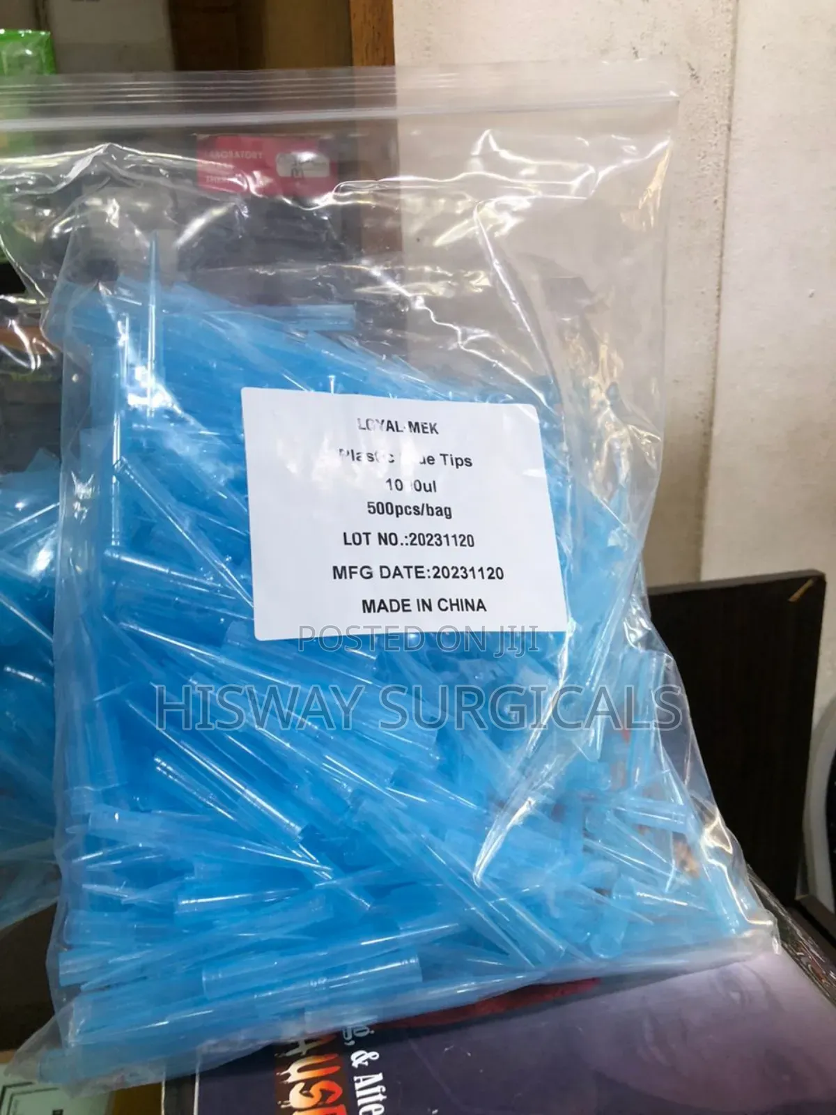 Pipette Blue Tips