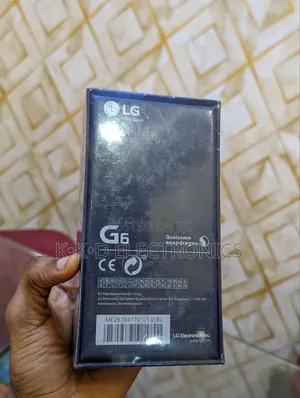 New LG G6 64 GB Black