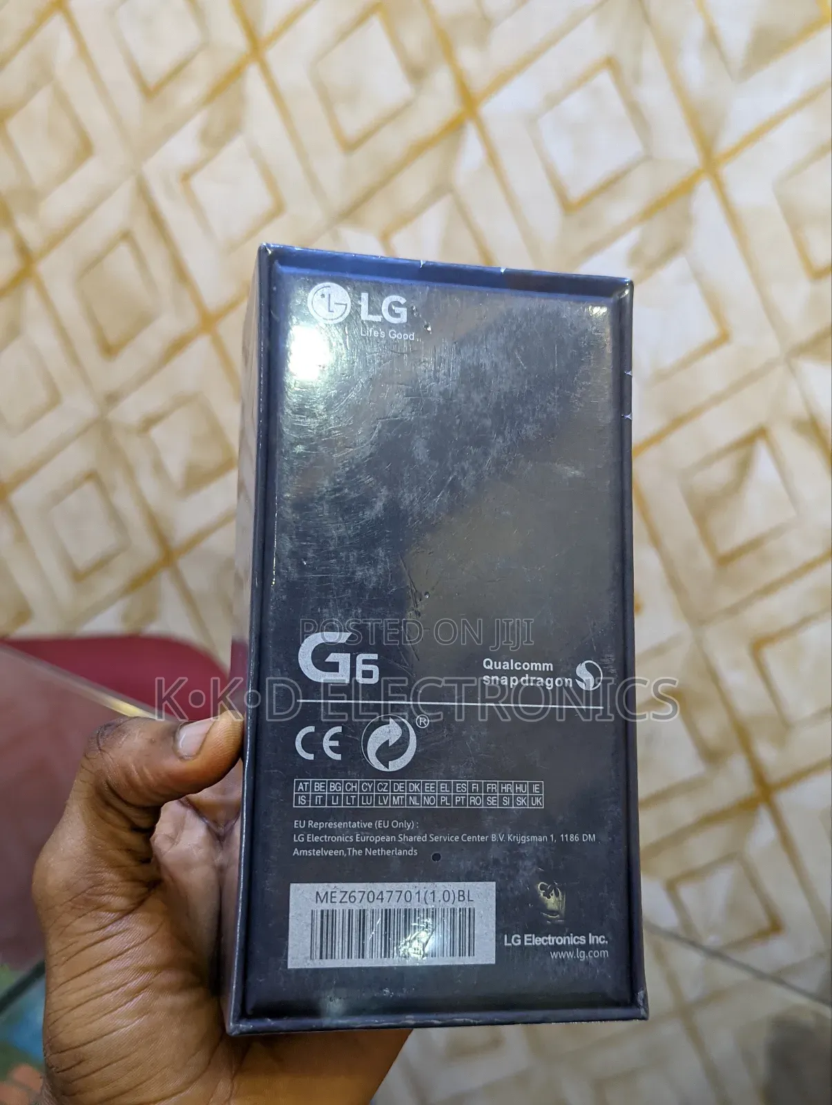 New LG G6 64 GB Black
