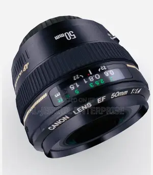 EF 50mm F/1.4 USM Lens