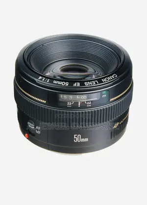 EF 50mm F/1.4 USM Lens