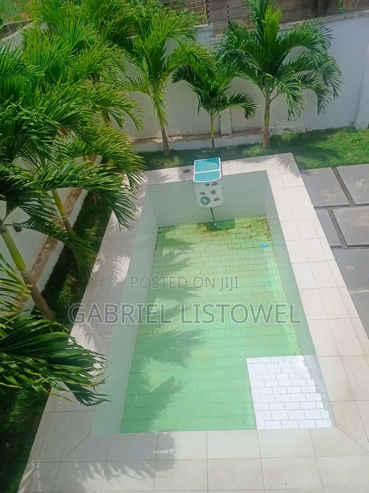 6bdrm Mansion in Accra Metropolitan for sale