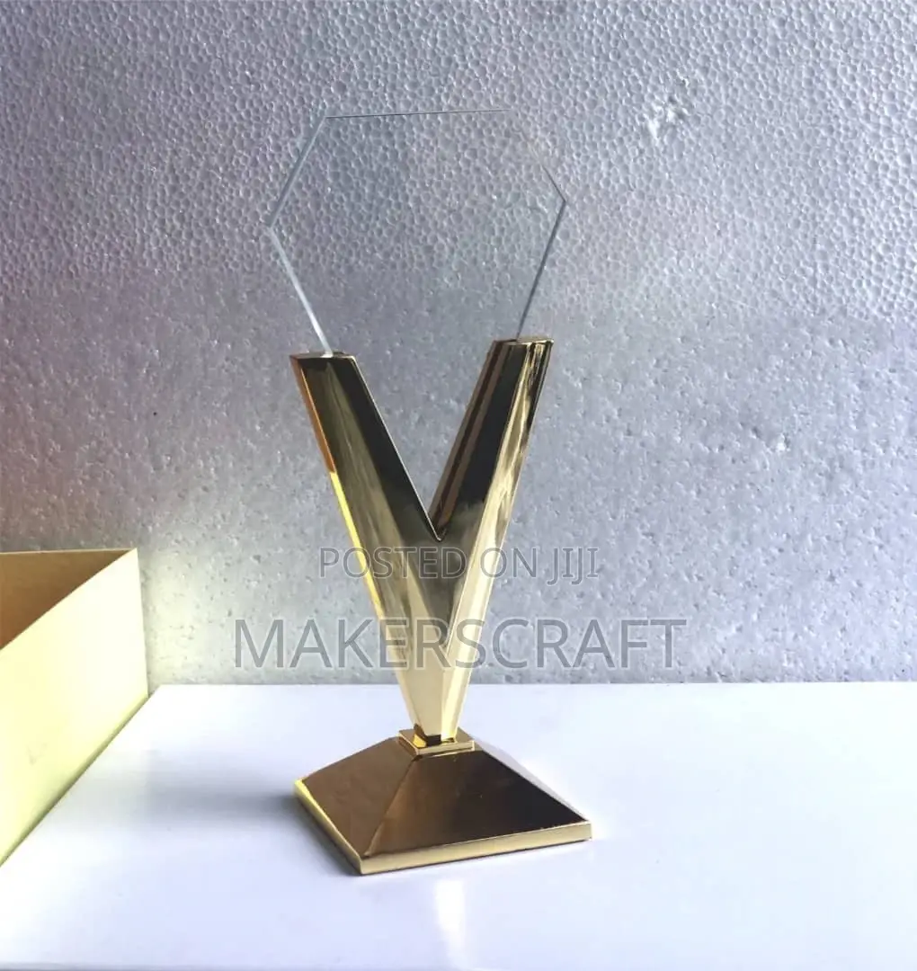 Crystal Award Plaques, Wooden Base Plaques