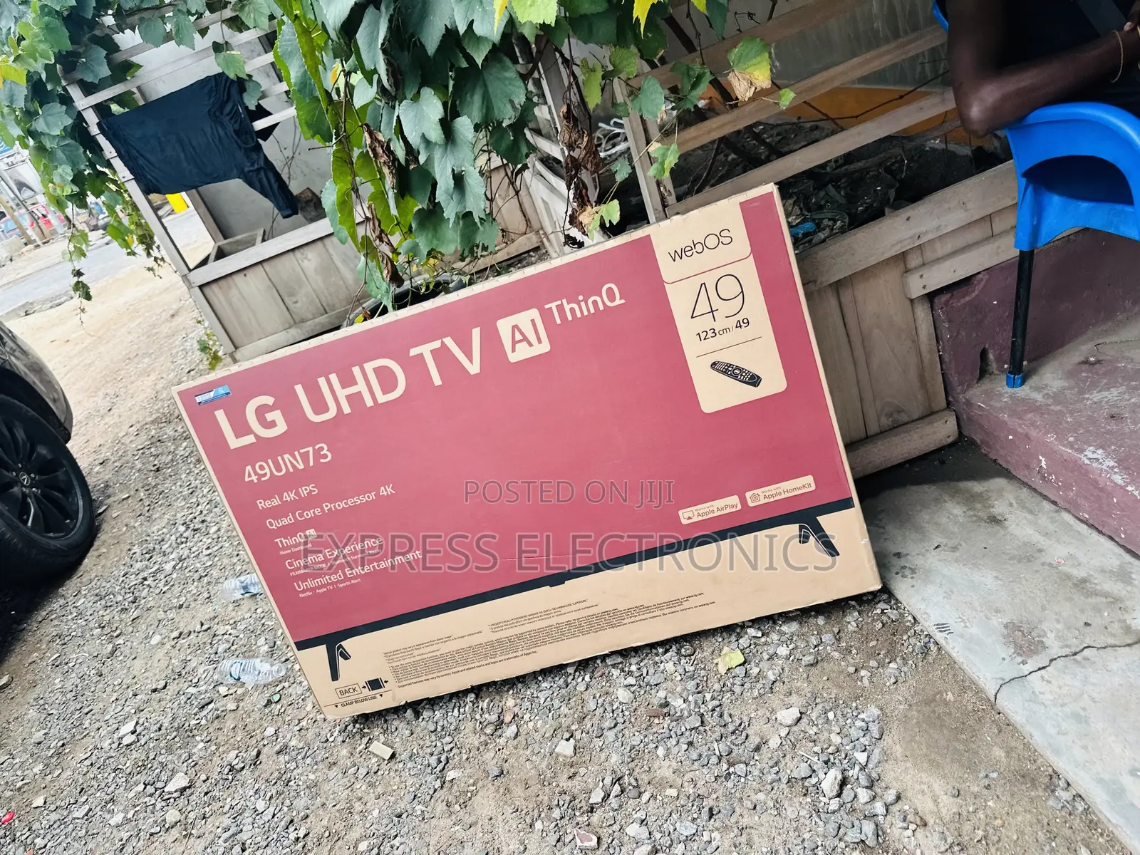 Zealous Sleek New UHD Smart Lg 49”UN73