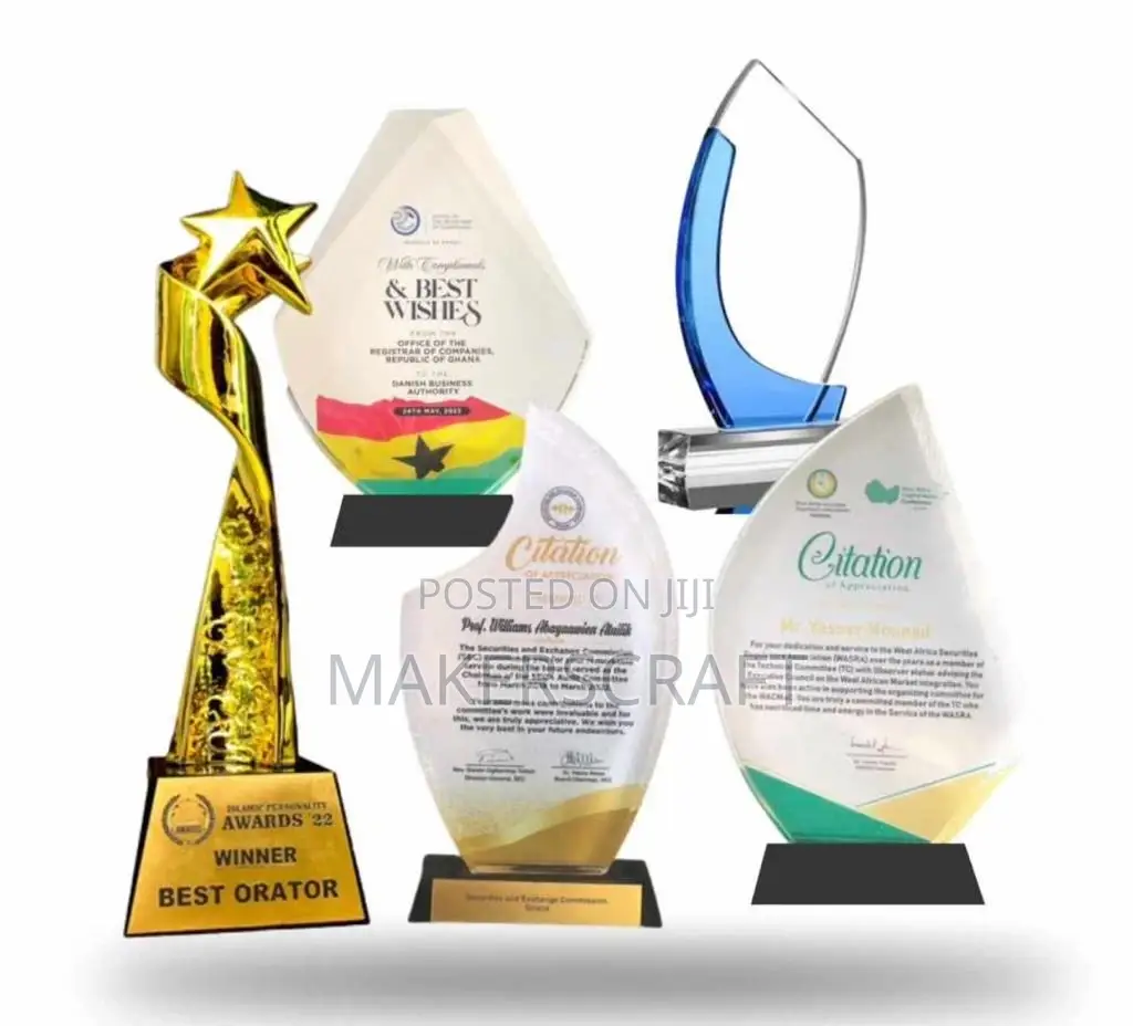 Crystal Award Plaques, Wooden Base Plaques