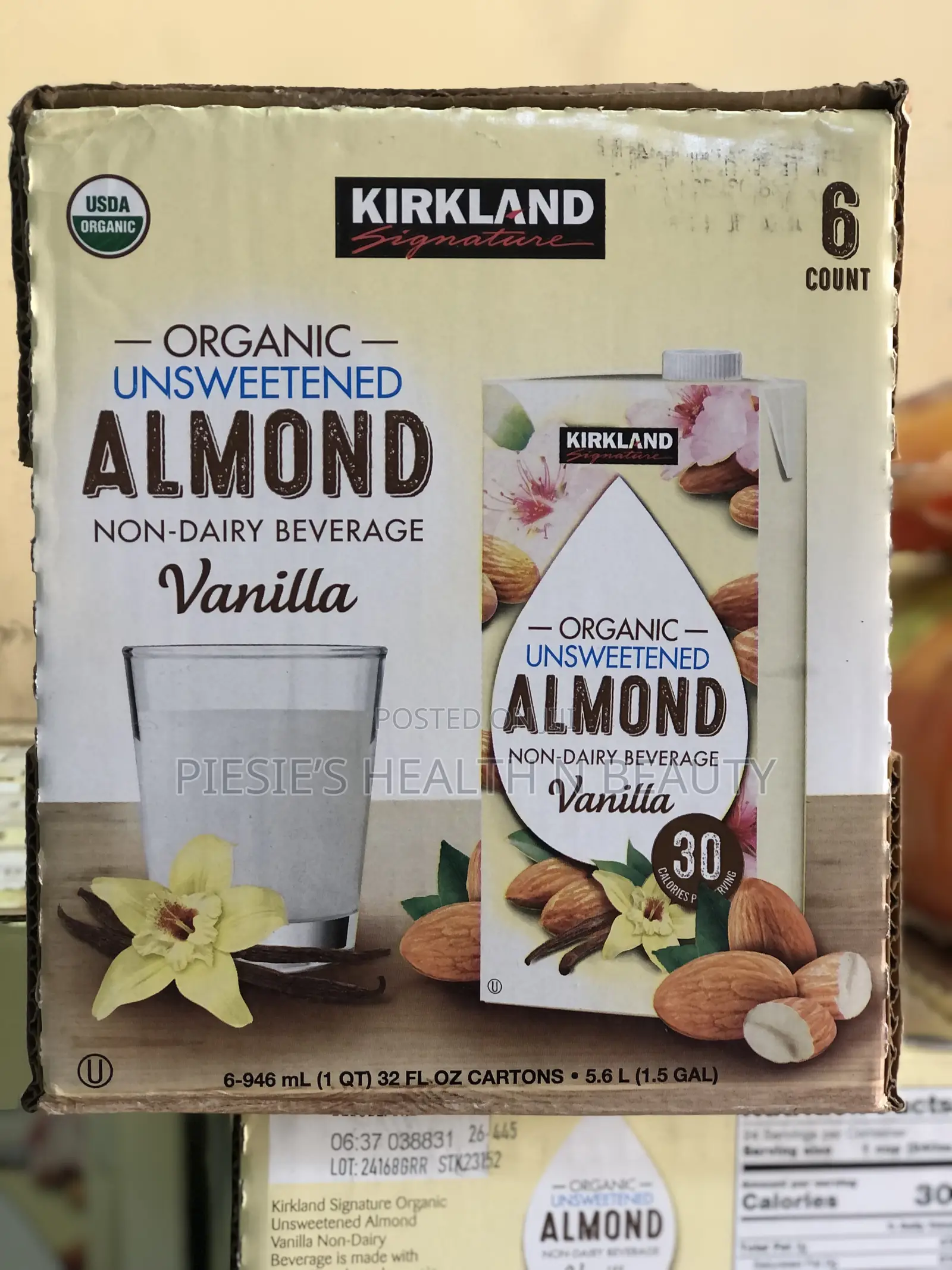 Kirkland Unsweetened Almond Milk Vanilla