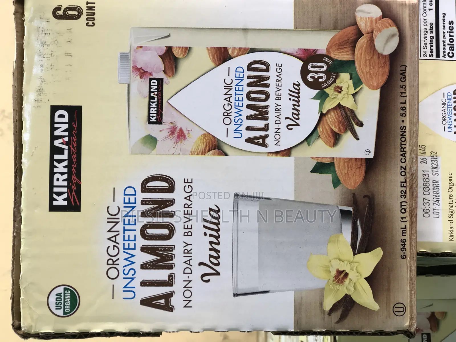 Kirkland Unsweetened Almond Milk Vanilla