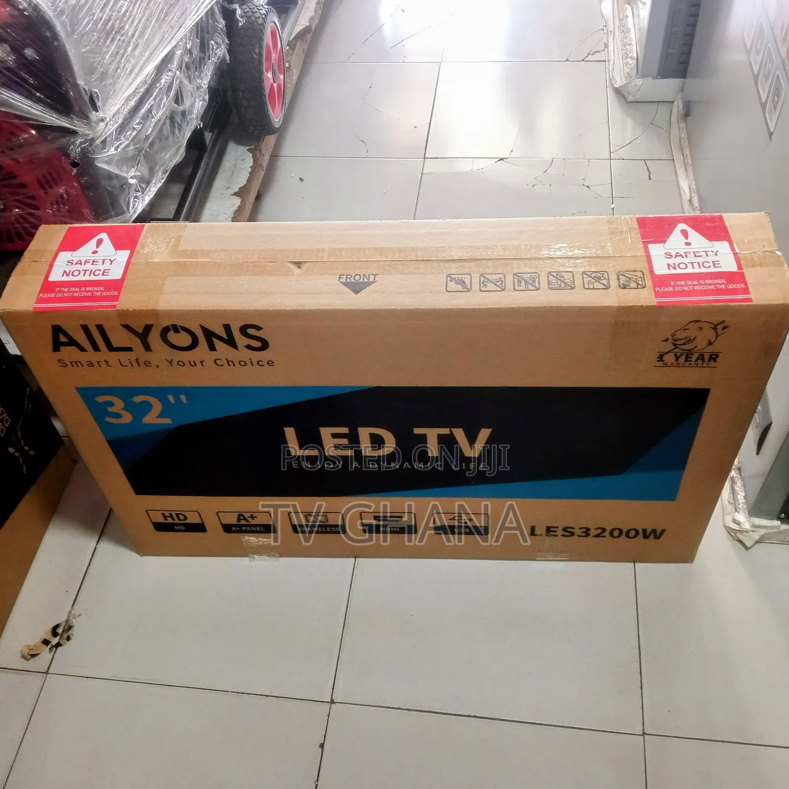 LED Ailyons 32inches Television Digital Ailyons Television