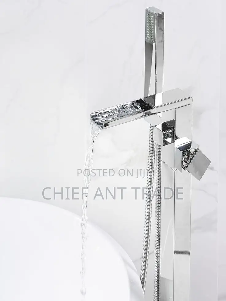 Standing Bath Mixer / Stand Shower (8402c) Chrome
