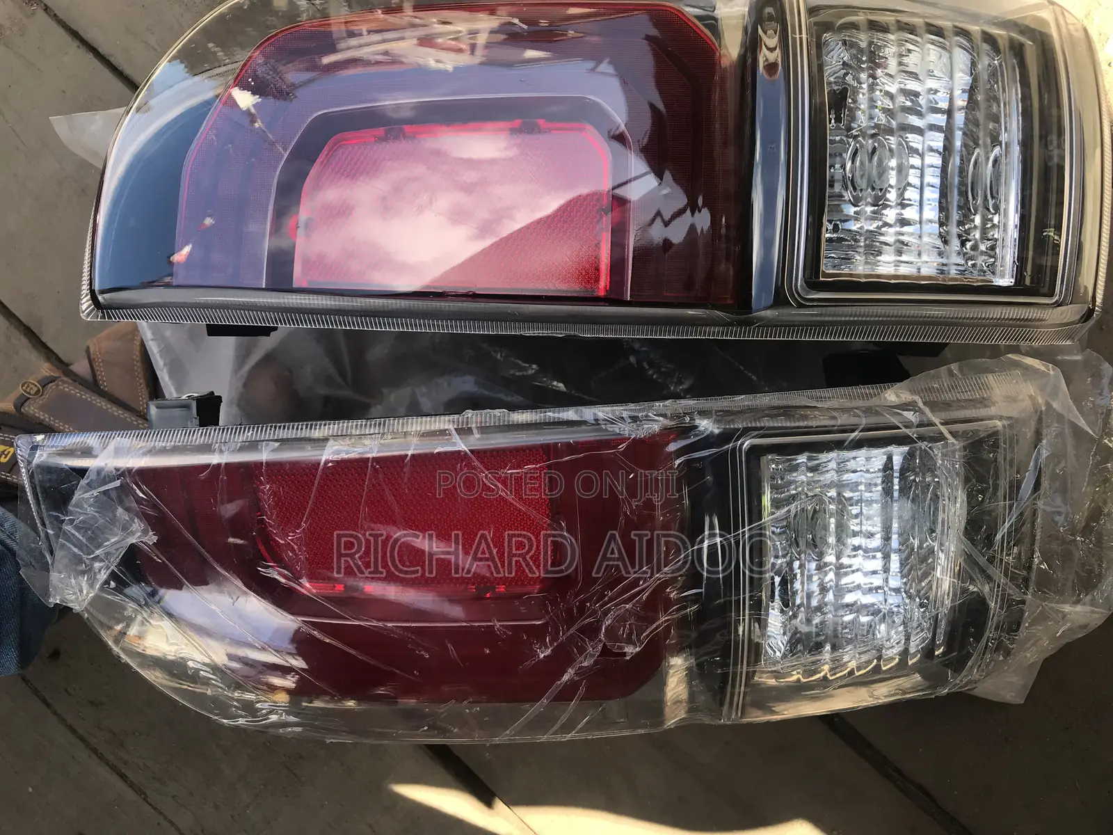 Toyota Tacoma 2019/2020 Taillight Available
