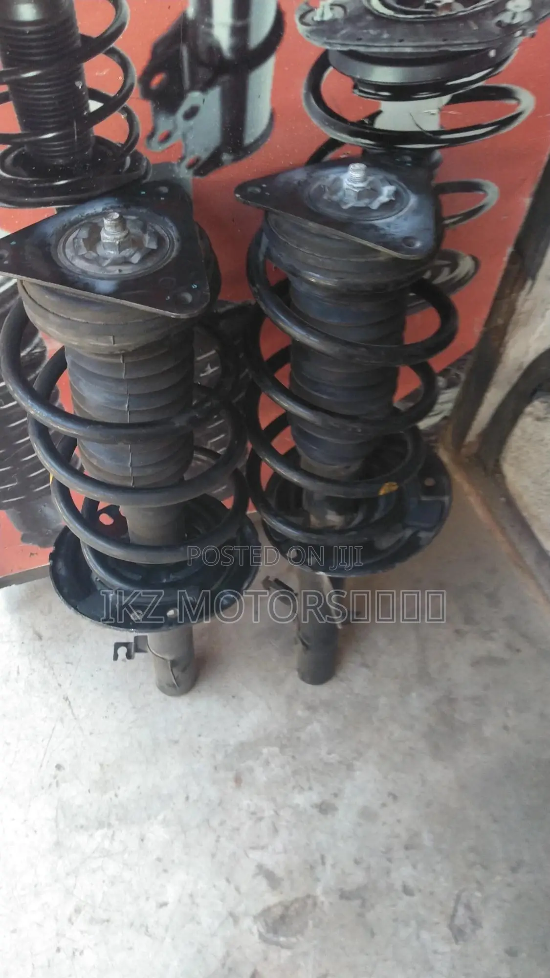 Nissan Rogue 15-20 Front Shocks