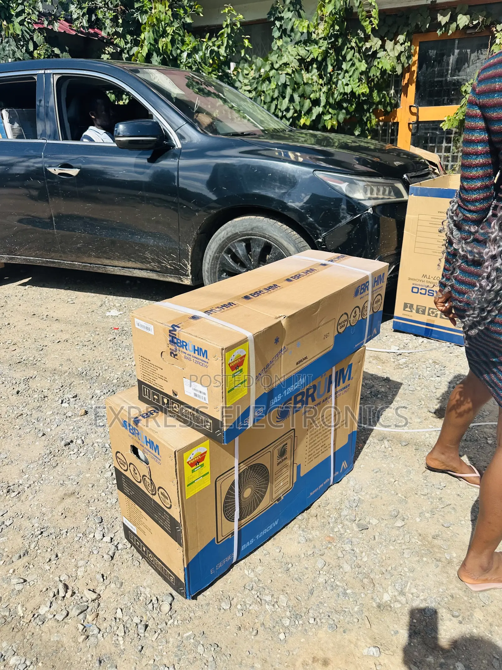 Brand New Slim Air Conditioner Bruhm 1.5hp Split R410