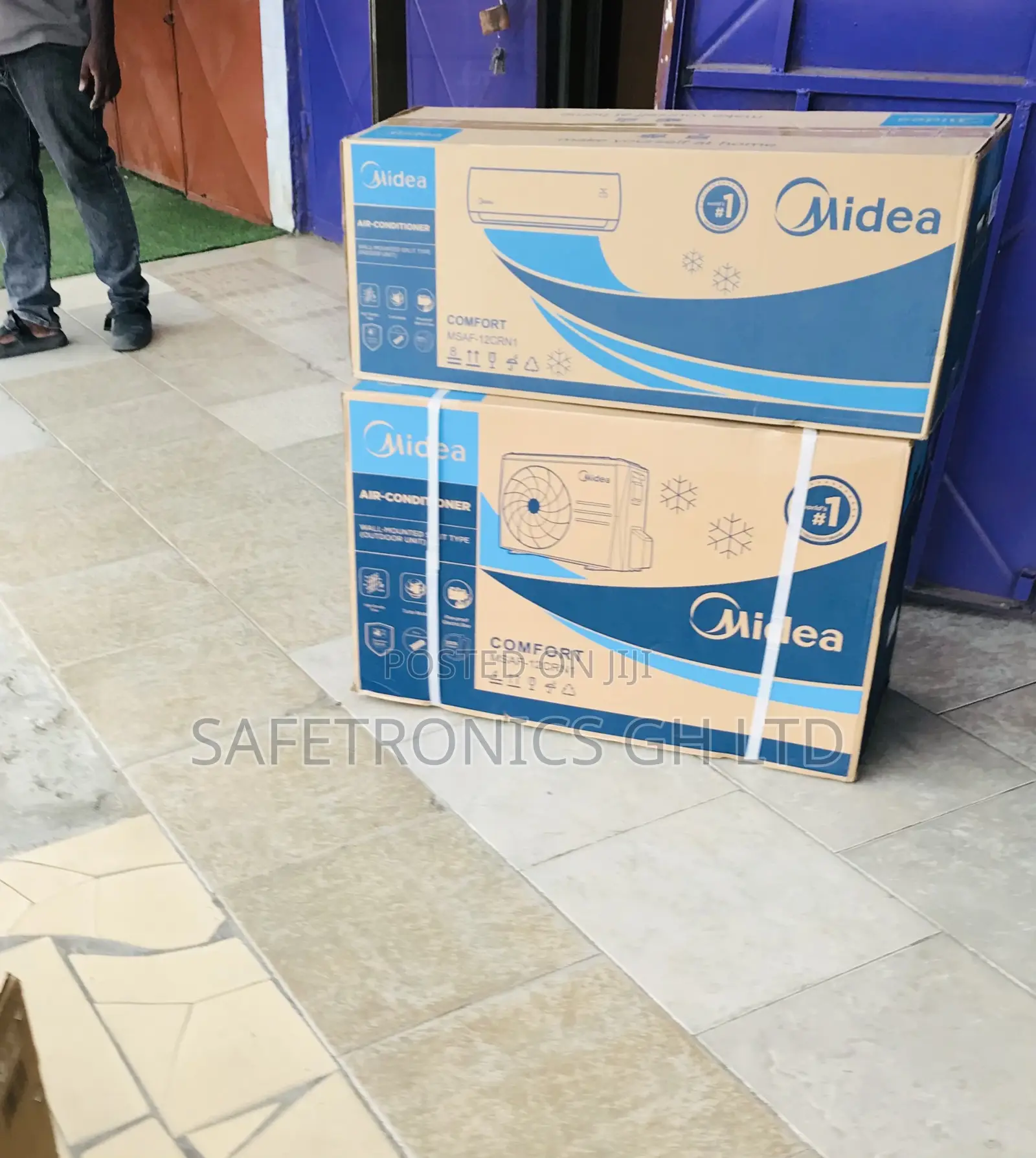 New Adjustable Midea 2.5 Non-Inverter Horsepower White Ac 