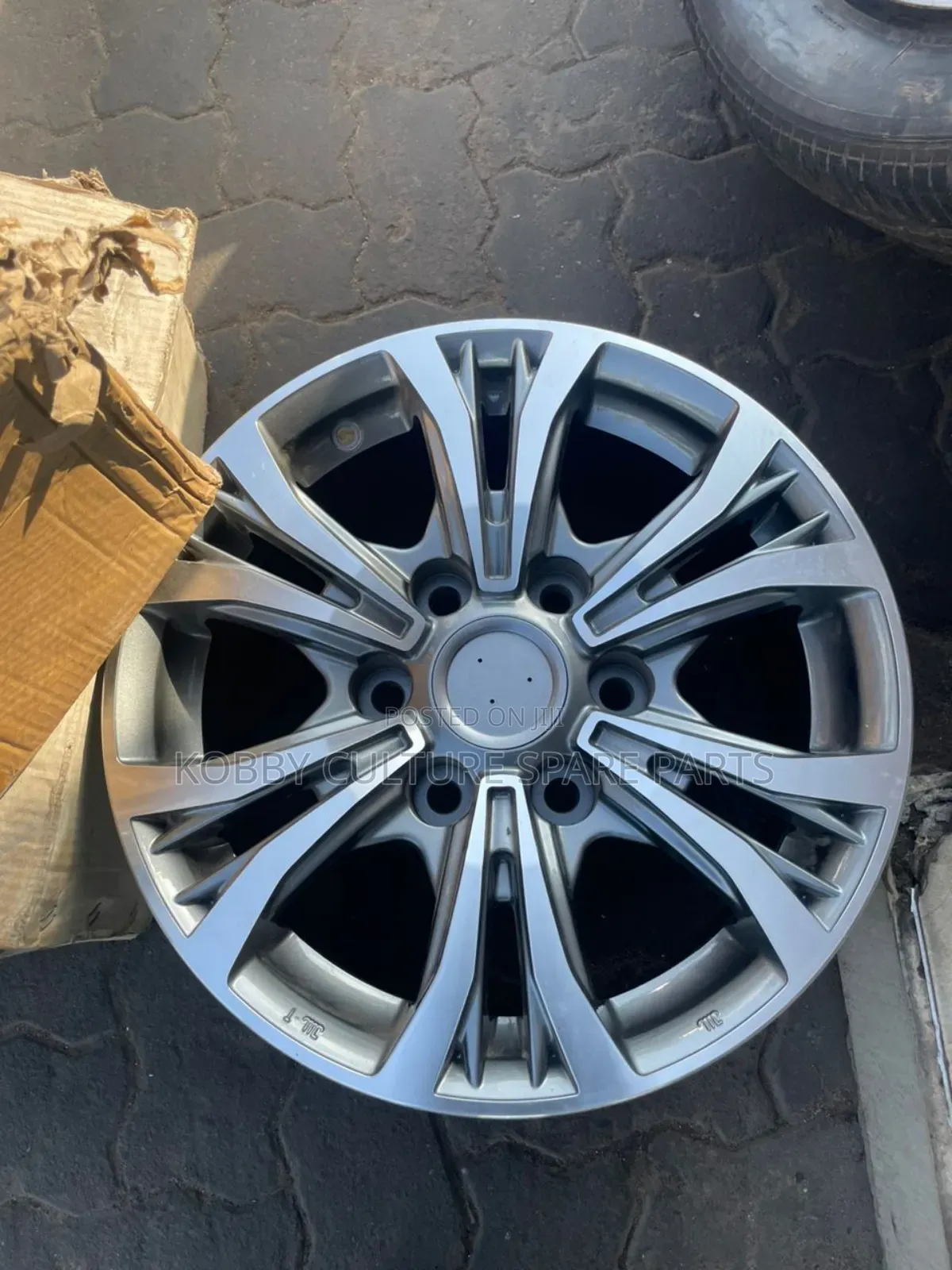 Original Mitsubishi Pickup Rims Available for All Cars