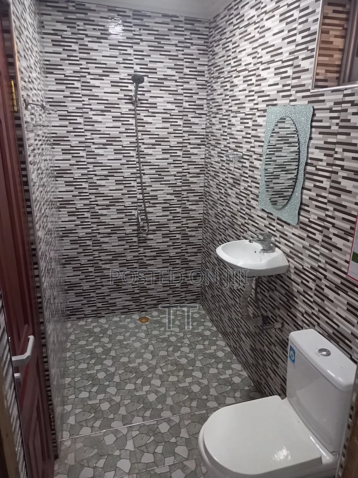 1bdrm Apartment in Teshie Npp Office for rent